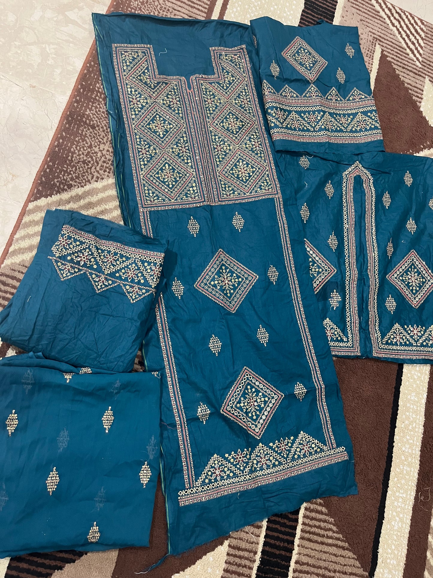 Balochi Kurta 3 pcs (Unstitched/Stitched Both available)