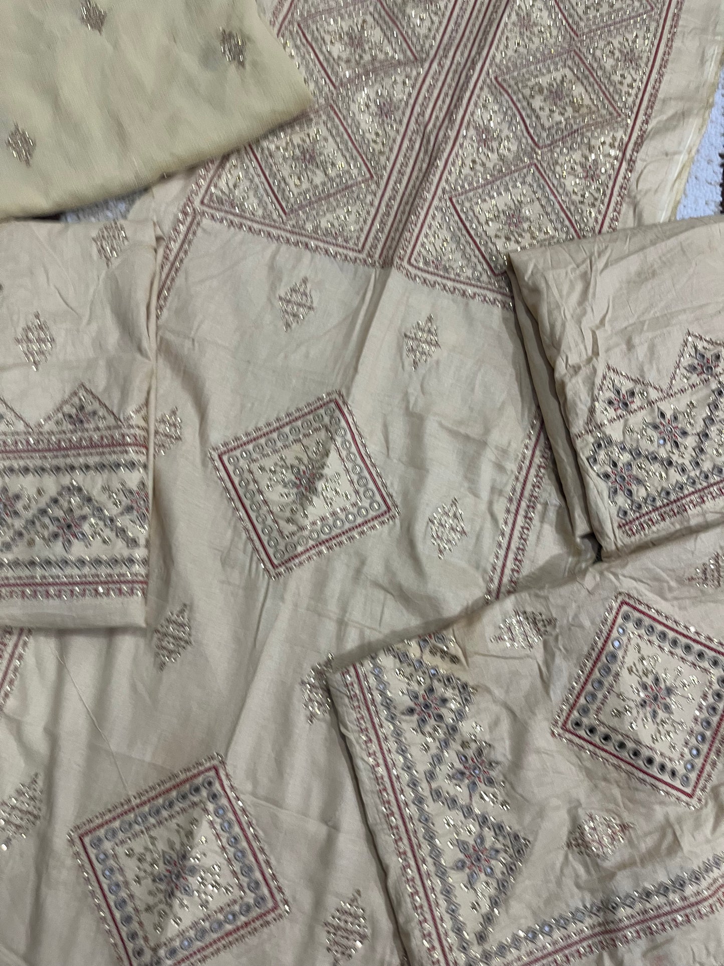 Balochi Kurta 3 pcs Skin (Unstitched/Stitched Both available)