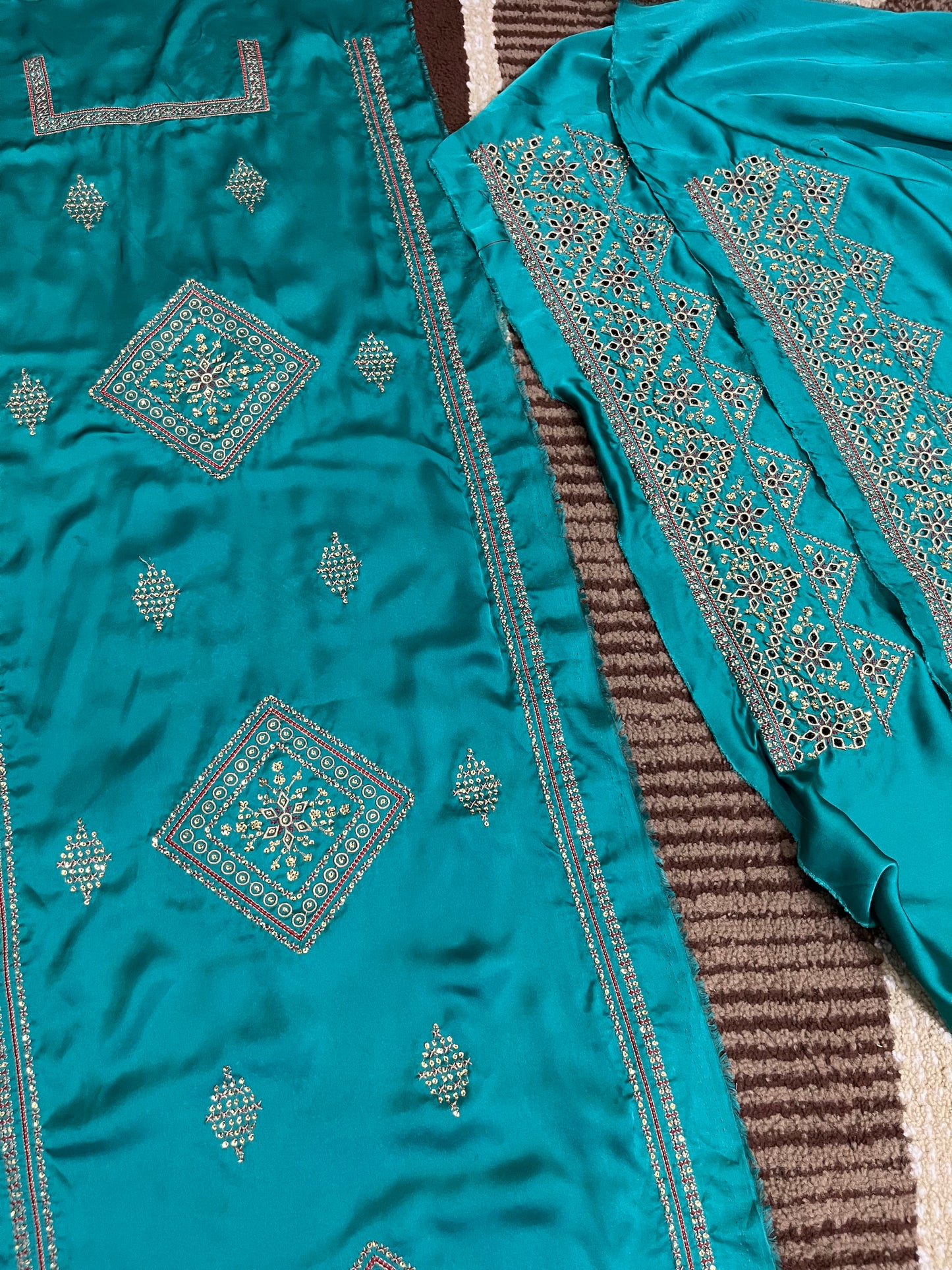 Balochi Kurta Ferozi 3 pcs (Unstitched/Stitched Both available)