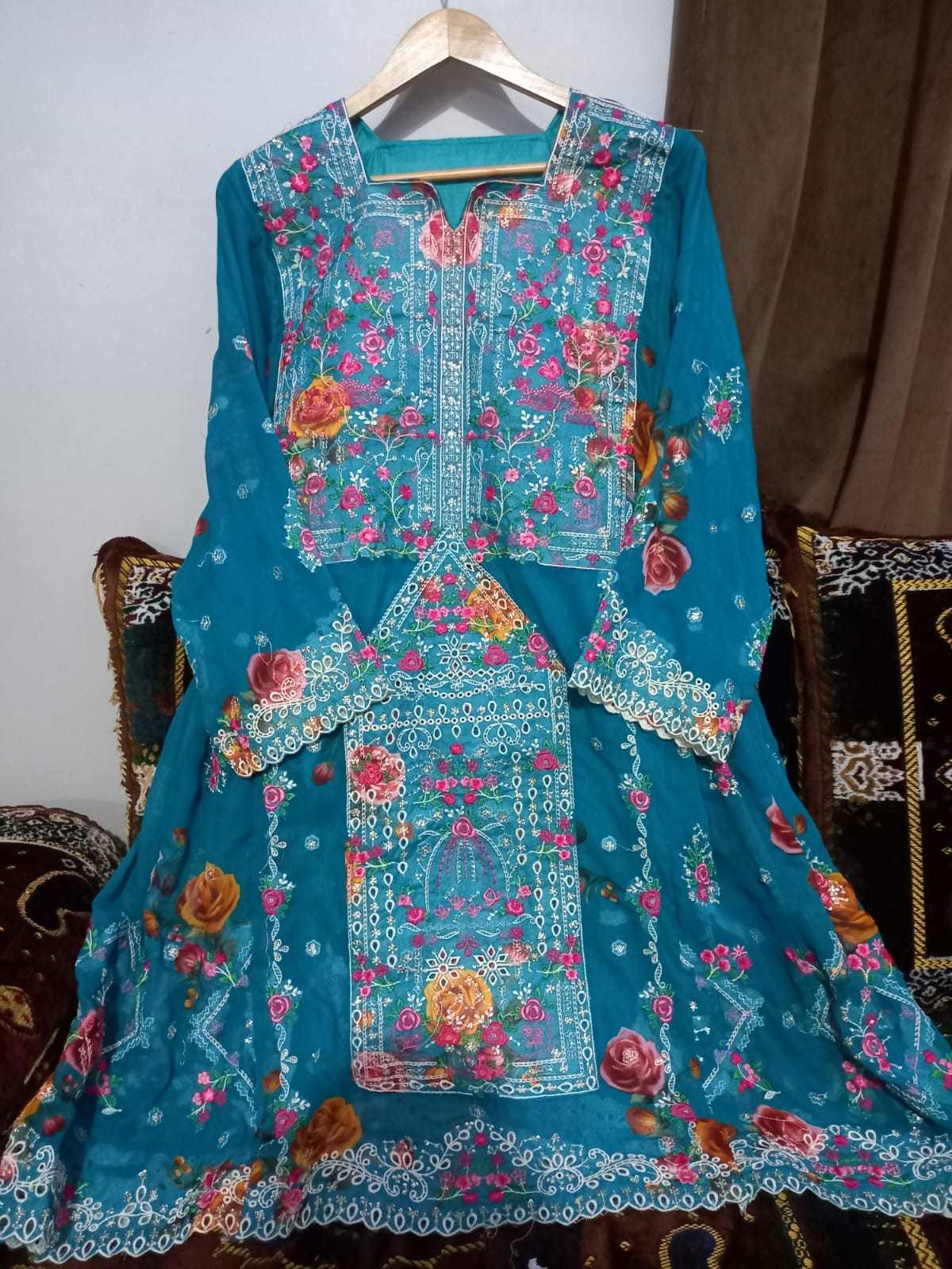 Balochi Dress ChikanKari Ferozi