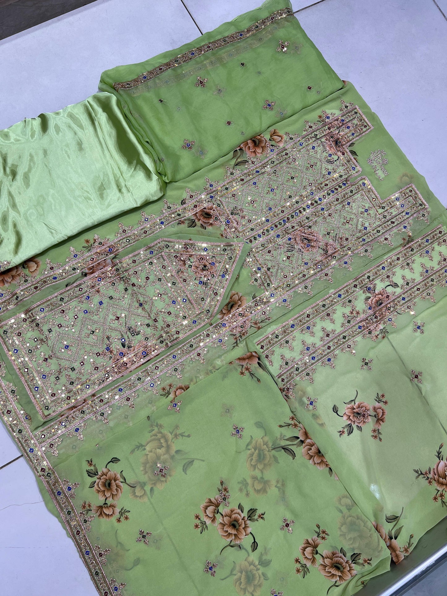 Balochi Dress D#23 Jurjat Front