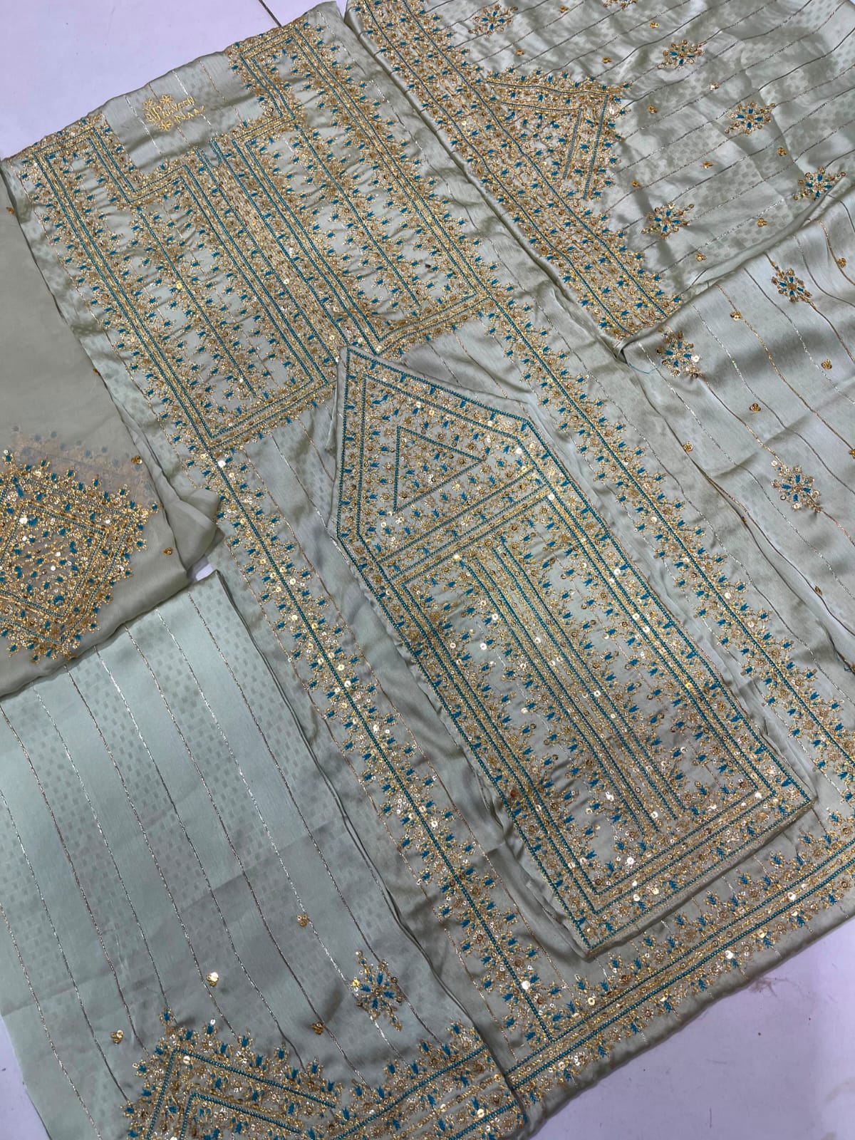 Balochi Kurta Mahrang Fabric 3 pcs (Unstitched/Stitched Both available)