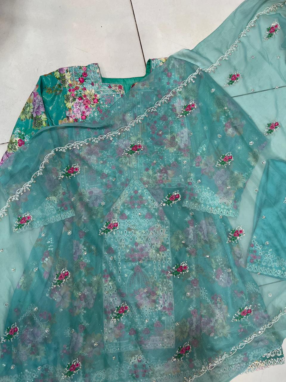 Balochi Dress ChikanKari Ferozi