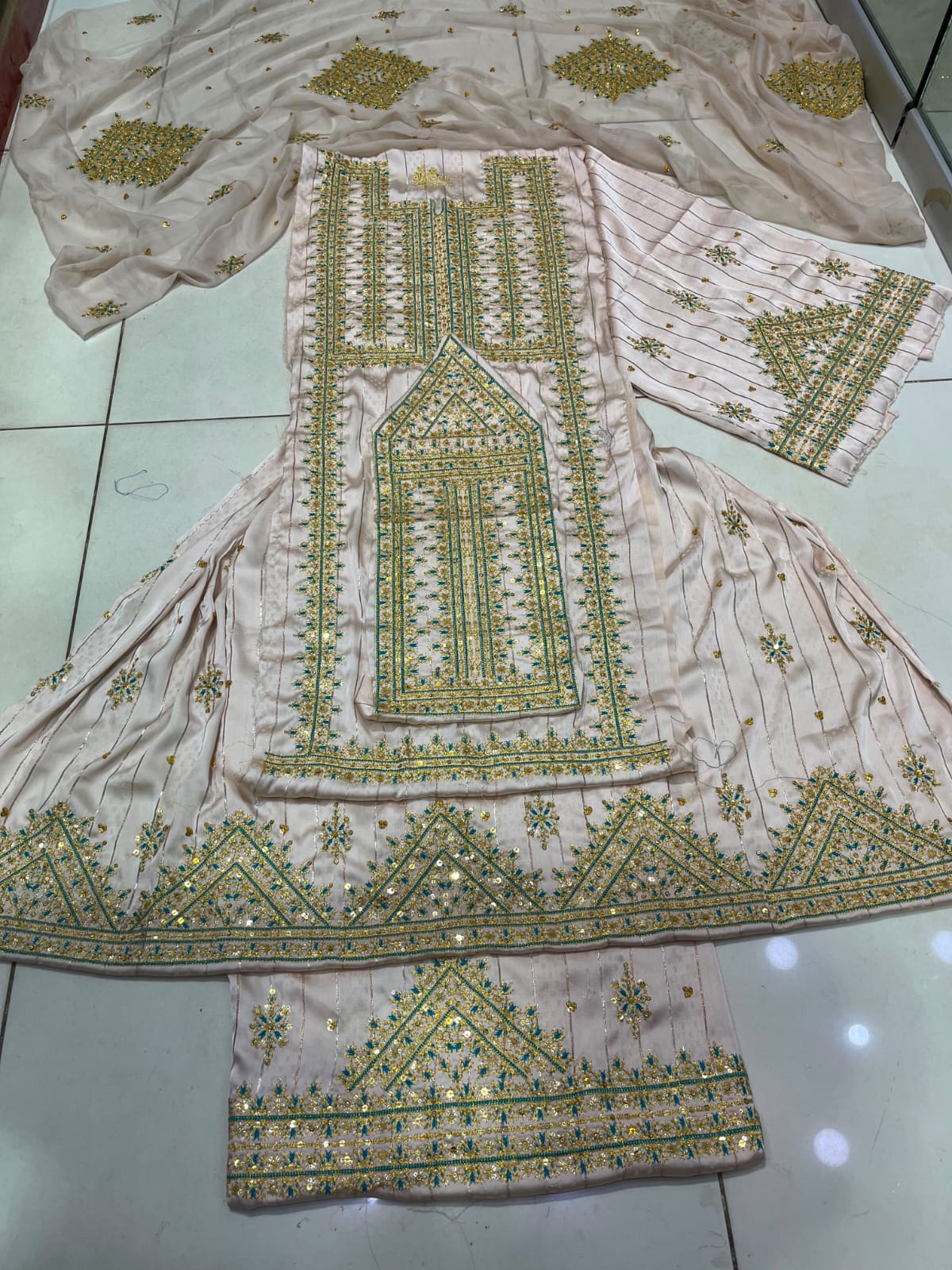 Balochi Kurta Mahrang Fabric 3 pcs (Unstitched/Stitched Both available)