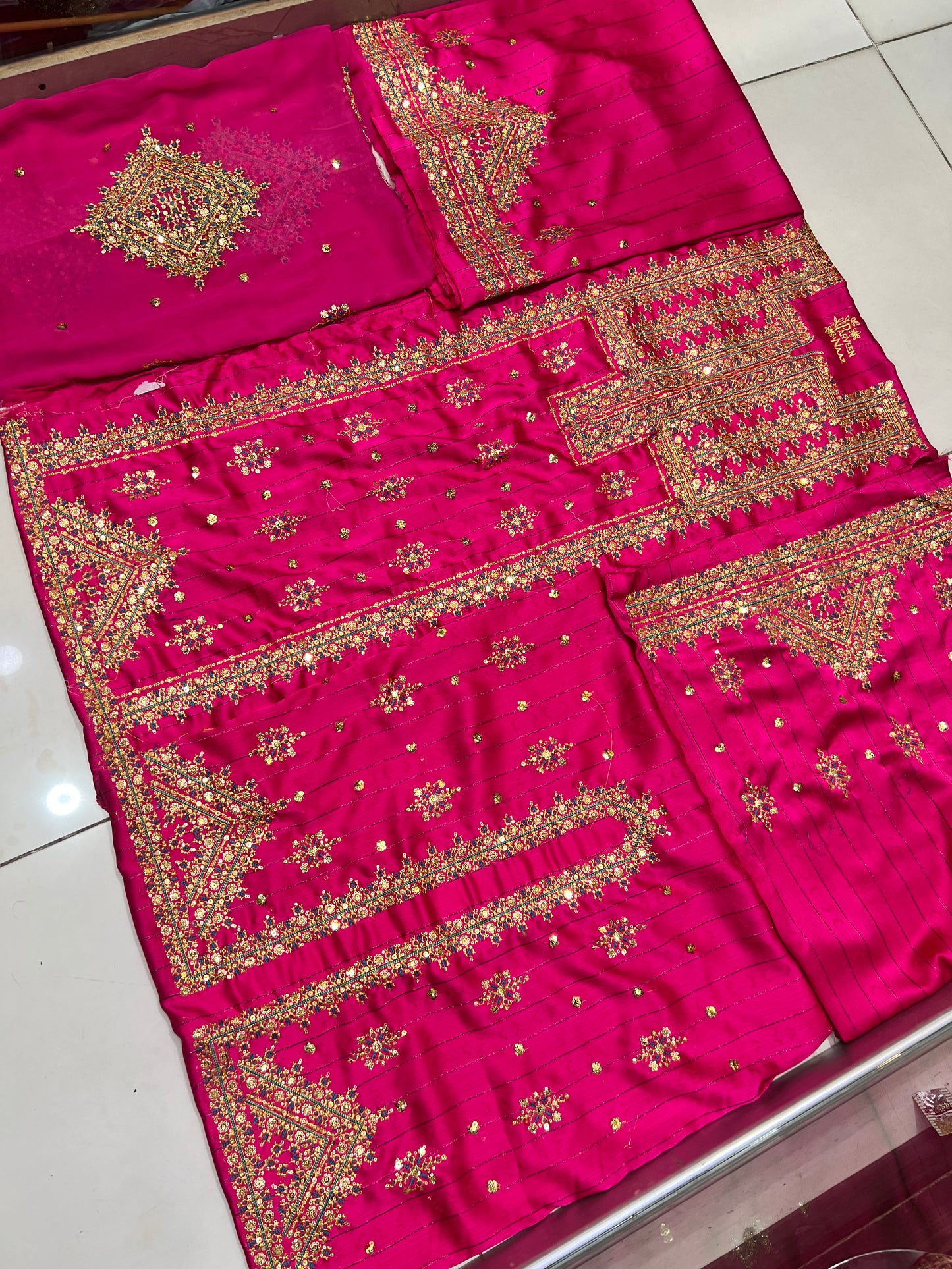 Balochi Kurta Mahrang Fabric 3 pcs (Unstitched/Stitched Both available)